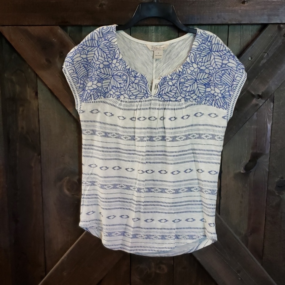 NWT Lucky Brand top